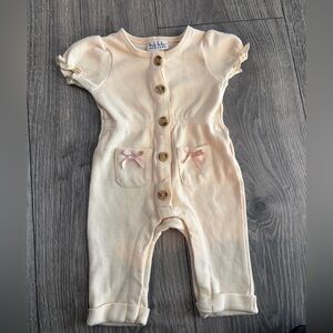 Nicole Miller New York Girl Cream Waffle Knit Romper Size 3/6 M button down.
